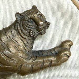 Vintage signed JJ tiger cat brooch